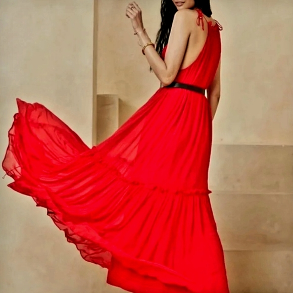 Banana Republic Maxi dress with silk - Picture 2 of 4